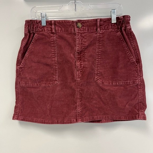 American Eagle Pink Corduroy Mini Skirt Sz. 12 - Picture 3 of 8